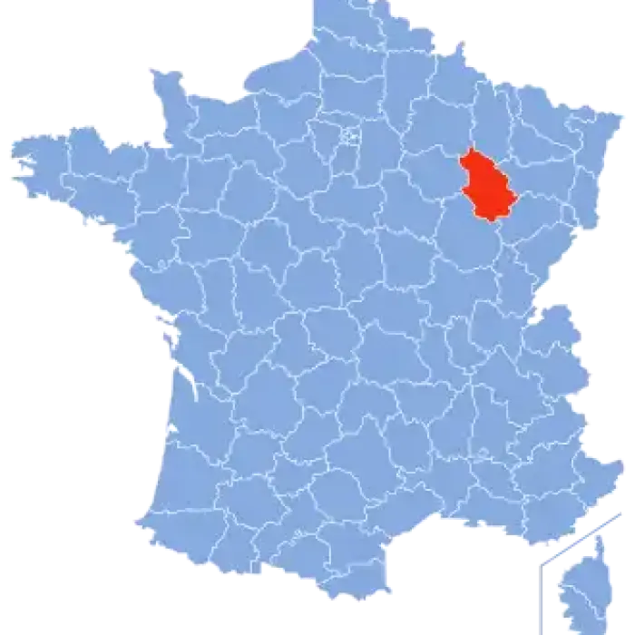 Que votre projet se situe à Mâcon, Tournus, Chalon-sur-Saône, Cluny, Louhans, Senozan, Saint-Albain ou ailleurs en Saône-et-Loire, nous intervenons rapidement. Notre objectif : vous proposer une solution de nettoyage adaptée à votre bâtiment, avec une intervention efficace, maîtrisée et sans contraintes inutiles.